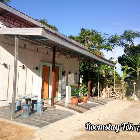 Roomstay Tok Abah A Kuala Rompin Exterior foto