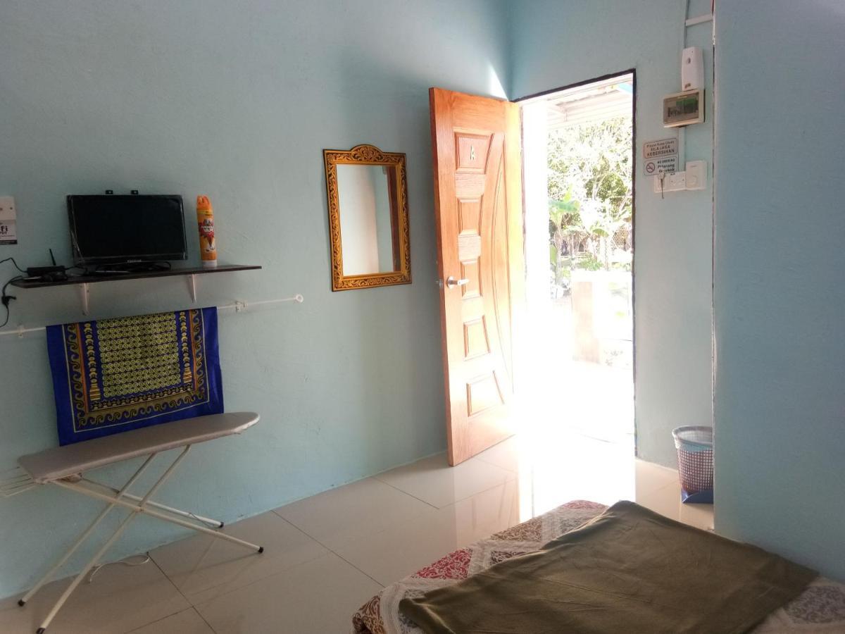 Roomstay Tok Abah A Kuala Rompin Exterior foto